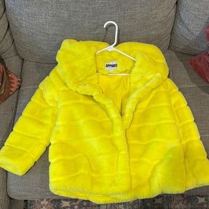 APPARIS, neon yellow faux fur coat. Medium size.